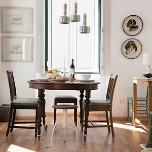 Light Lovers Apartment Lisbon