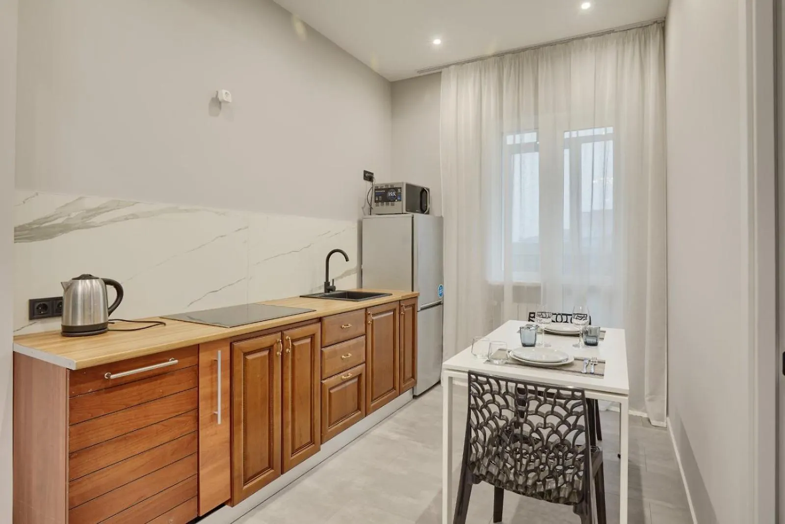 Botanic Towers Electricity Is Always Present Kyiv Apartment
